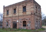 Здание бывшей паровой мельницы в д.Новицковичи 